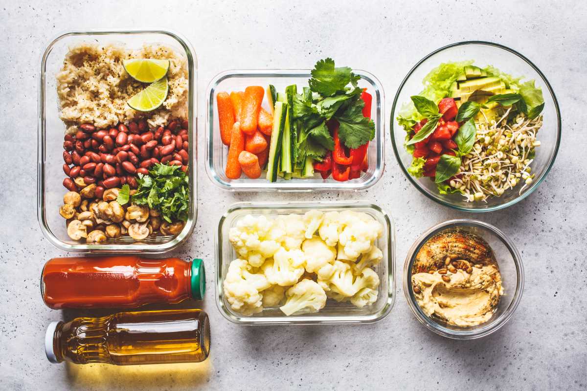 Master Batch Cooking for a Seamless Workweek with Practical Tips