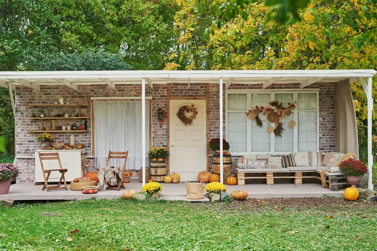 Rural Roots, Modern Living: How Country Charm is Redefining Contemporary Design