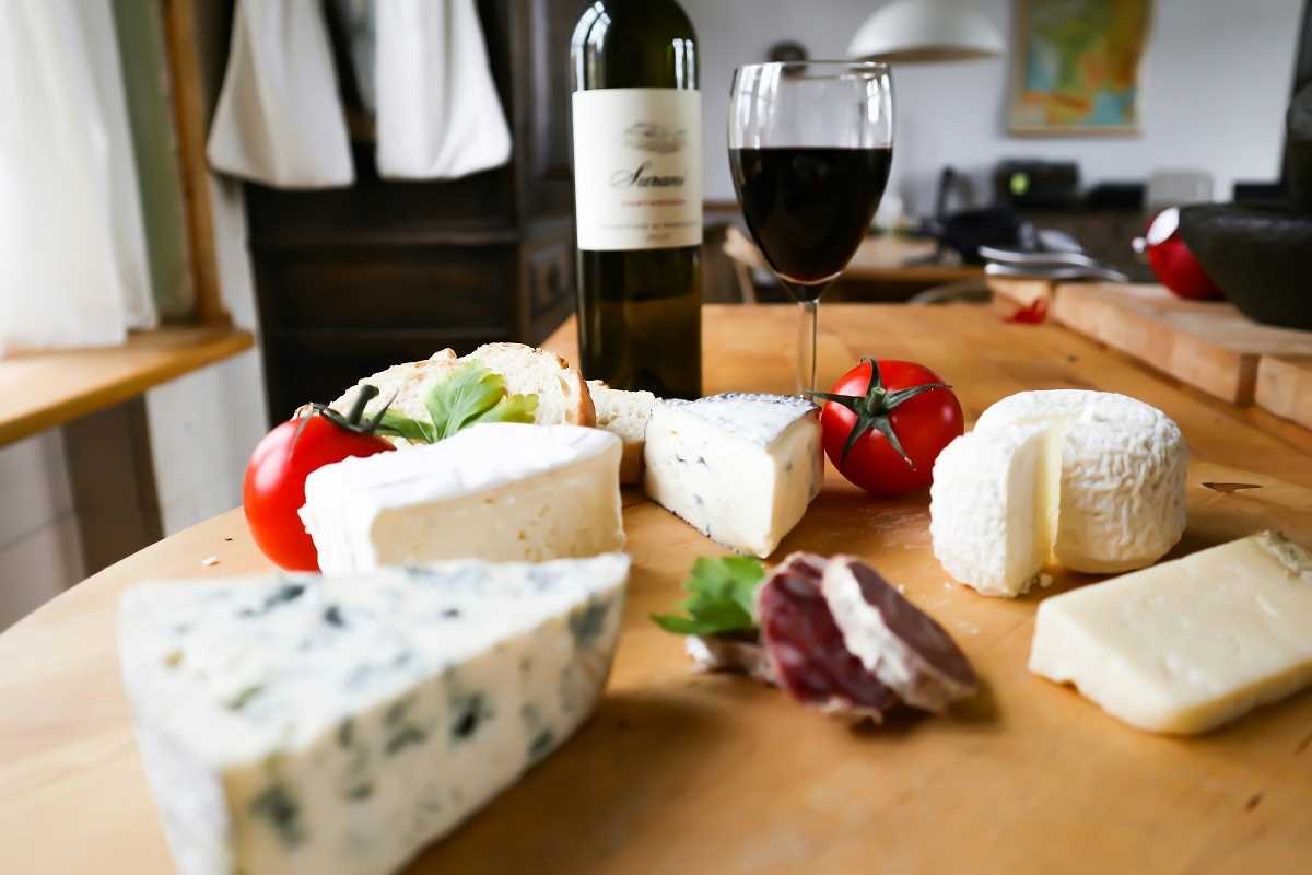 Top 5 Techniques for Mastering Artisan Cheese at Home