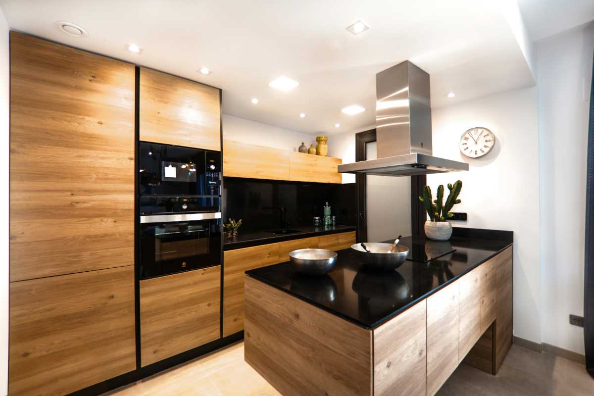 10 Clever Hacks to Make Your Kitchen the Ultimate Cozy Retreat for Cooking Enthusiasts