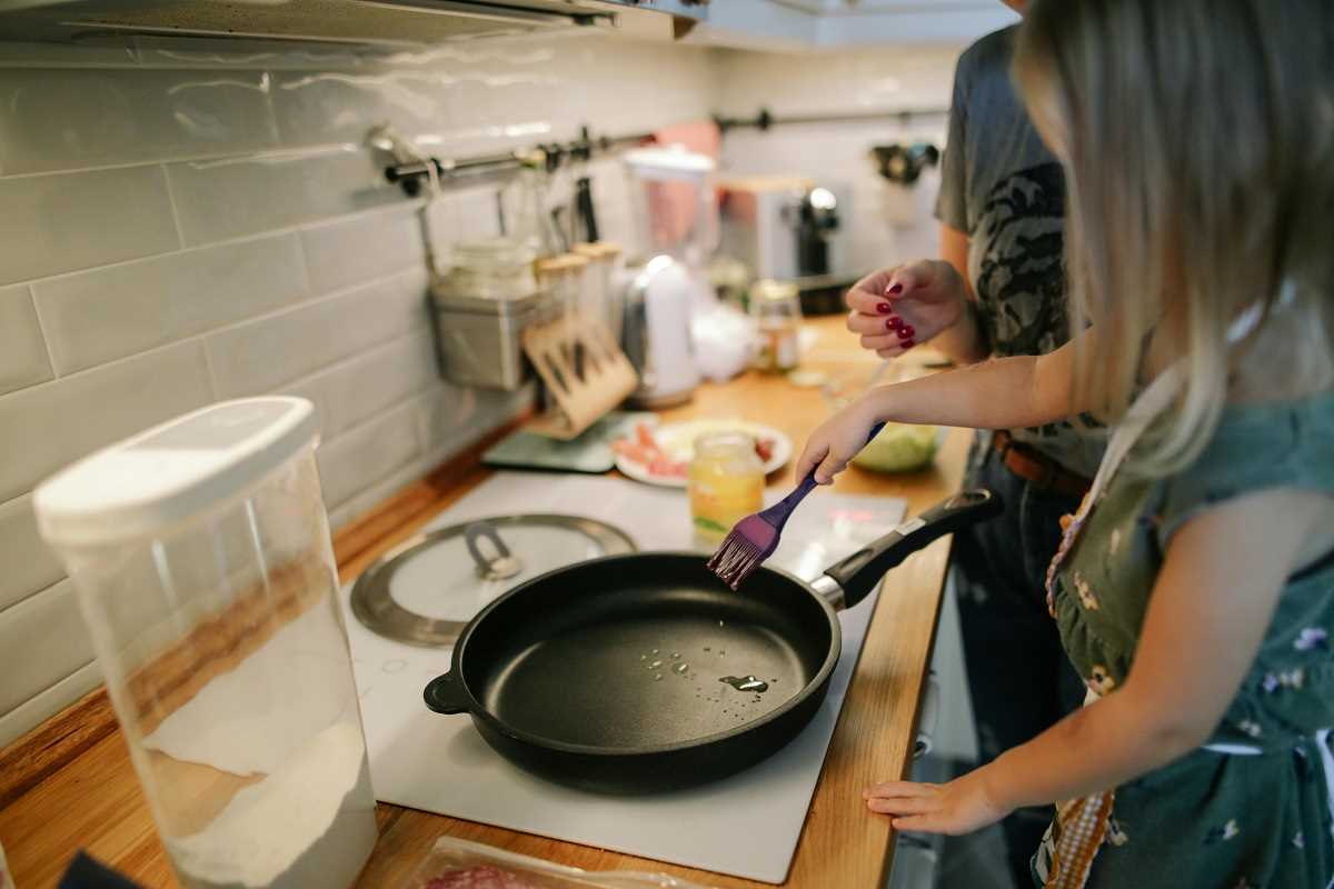 9 Essential Food Safety Steps for Launching a Home-Based Catering Venture